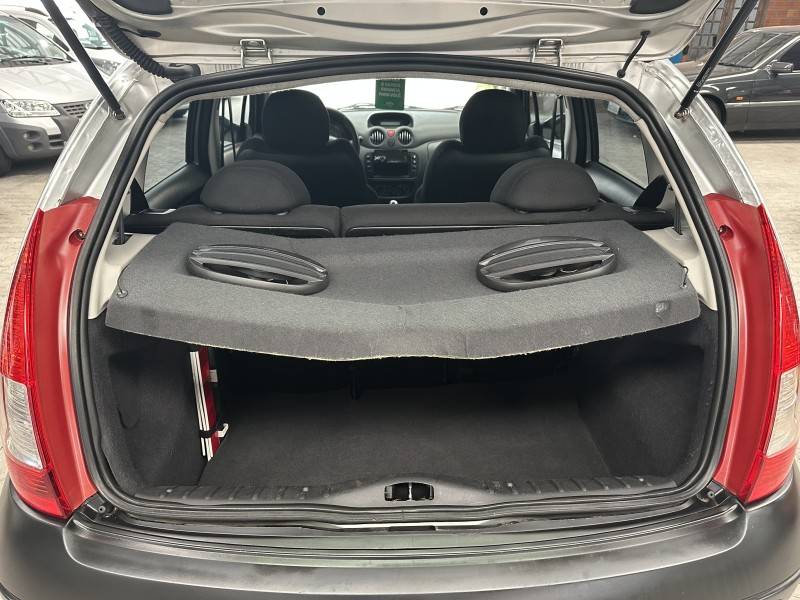 CITROËN - C3 - 2008/2008 - Prata - R$ 23.900,00