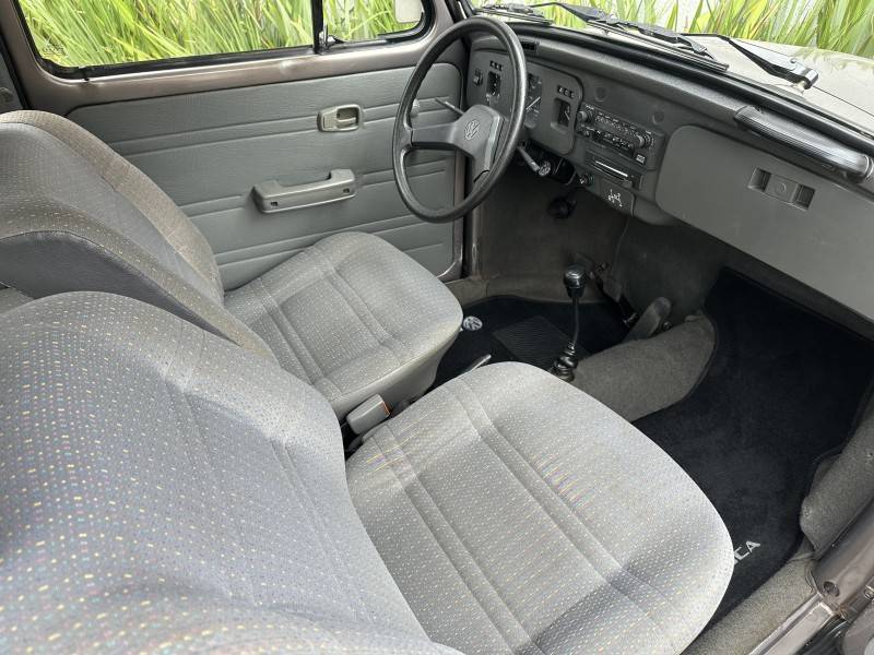 VOLKSWAGEN - FUSCA - 1995/1995 - Bege - R$ 65.000,00