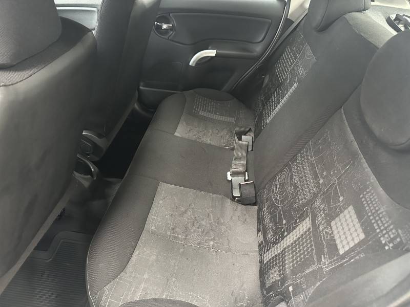 CITROËN - C3 - 2008/2008 - Prata - R$ 23.900,00