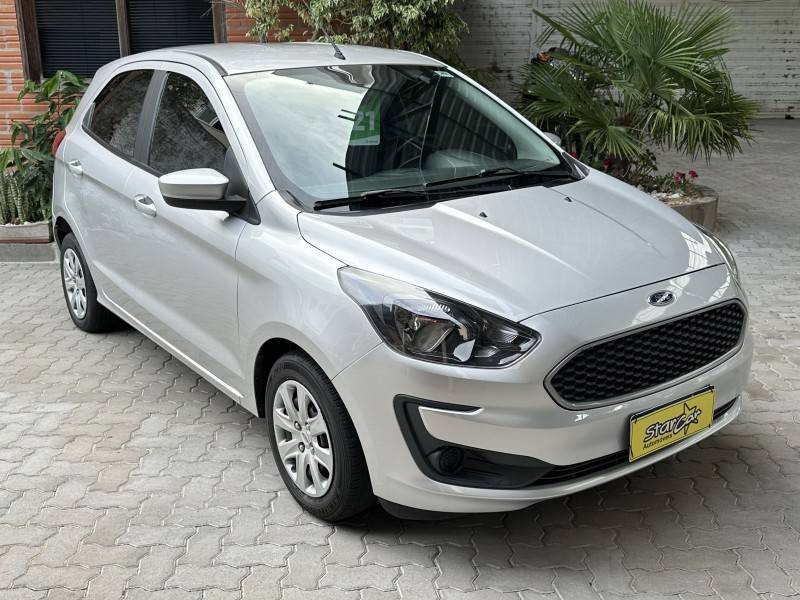 FORD - KA - 2020/2021 - Prata - R$ 54.900,00