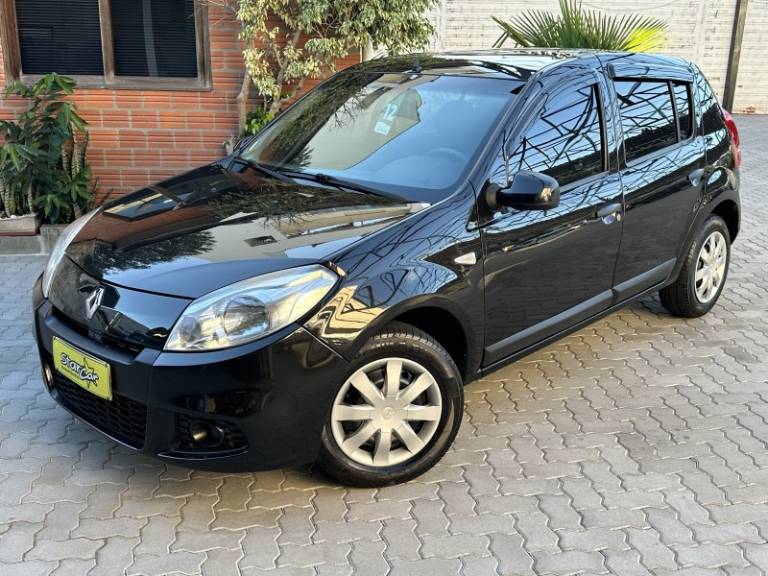 RENAULT - SANDERO - 2012/2012 - Preta - R$ 32.900,00