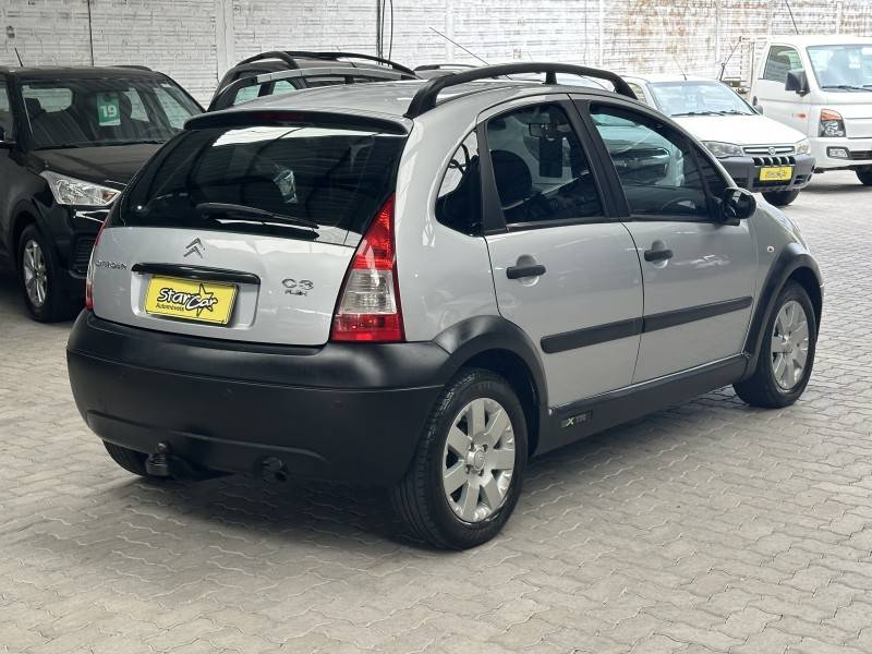 CITROËN - C3 - 2008/2008 - Prata - R$ 23.900,00