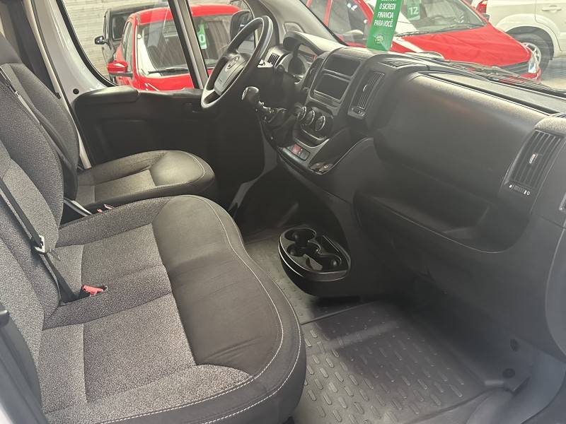 FIAT - DUCATO - 2019/2019 - Branca - R$ 148.900,00
