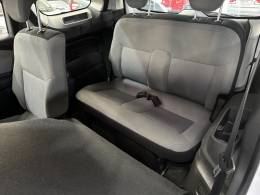 CHEVROLET - SPIN - 2017/2018 - Branca - R$ 68.900,00