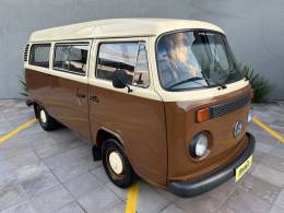 VOLKSWAGEN - KOMBI - 2000/2000 - Marrom - R$ 65.000,00