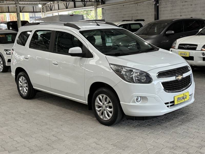 CHEVROLET - SPIN - 2017/2018 - Branca - R$ 68.900,00