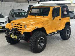 TROLLER - T4 - 2008/2008 - Amarela - R$ 110.000,00