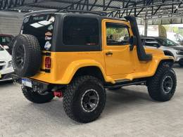 TROLLER - T4 - 2008/2008 - Amarela - R$ 110.000,00